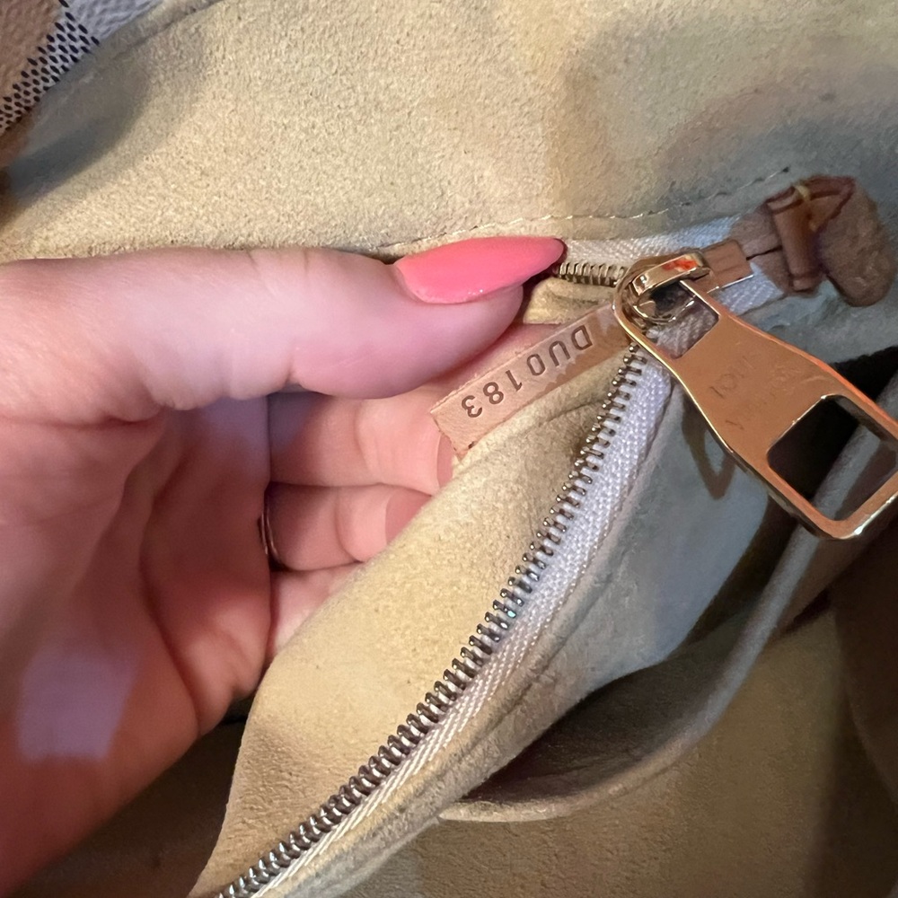 Louis Vuitton Damier Azur Salina PM - Picture 10 of 10